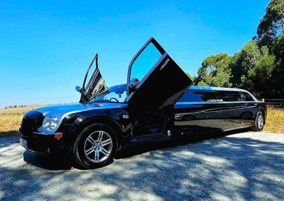 300C Chrysler 2 Tone - Full view Open Butterfly Doors