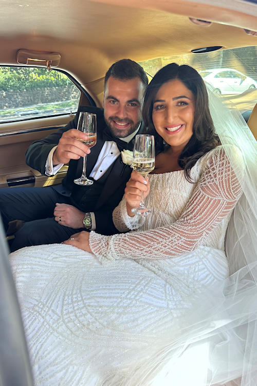 300C Chrysler White - LONG Bride and Groom