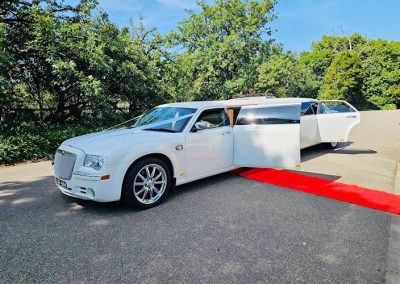 300C White Chrysler - Red Carpet Rolled Out